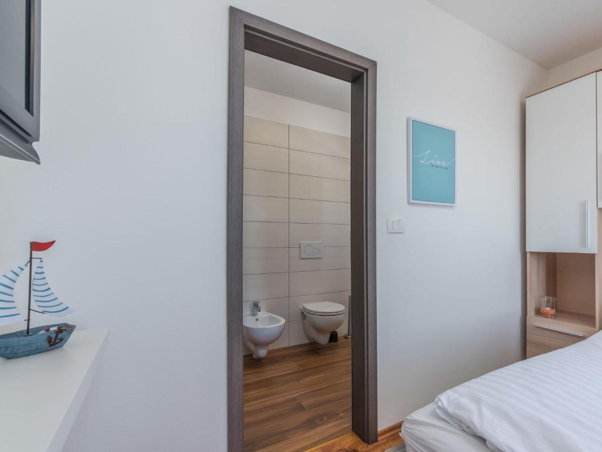Holiday Home Villa Joy Novigrad Istria Exterior foto