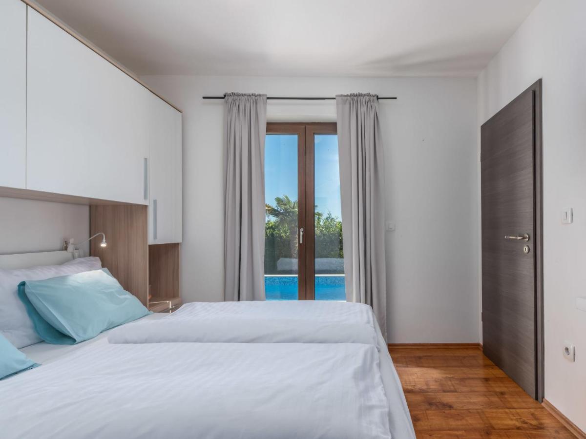 Holiday Home Villa Joy Novigrad Istria Exterior foto