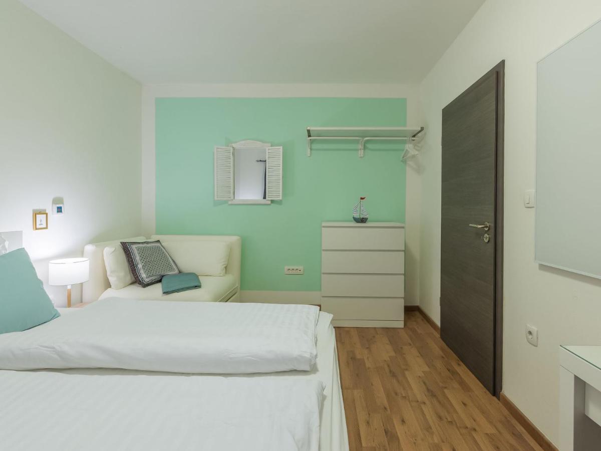 Holiday Home Villa Joy Novigrad Istria Exterior foto